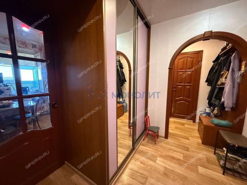 двухкомнатная квартира на проспекте Бусыгина дом 48