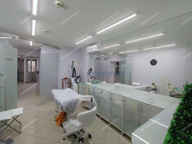 помещение под помещение свободного назначения на улице Мирошникова