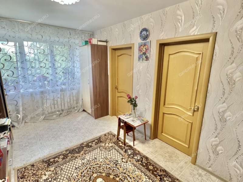 четырёхкомнатная квартира в 2-м микрорайоне дом 23, литера а город Кстово