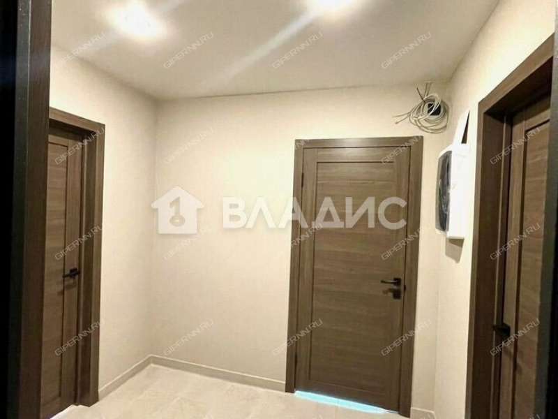 трёхкомнатная квартира на Ковалихинской улице дом 72