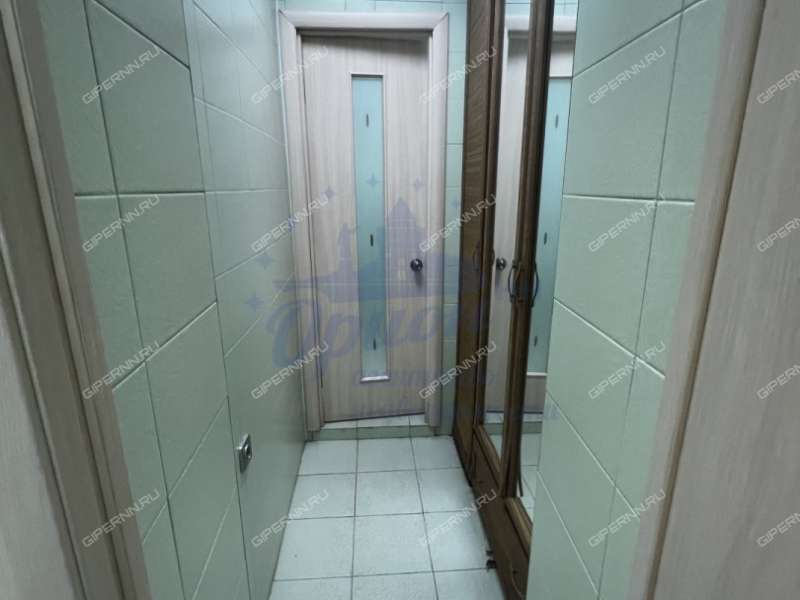 помещение под помещение свободного назначения на улице Мирошникова