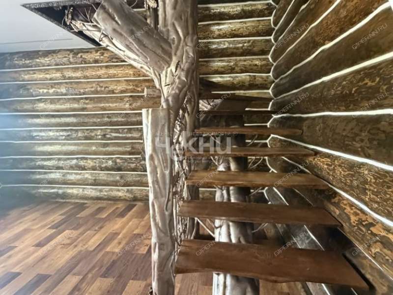 дом на  посёлок Нагавицино