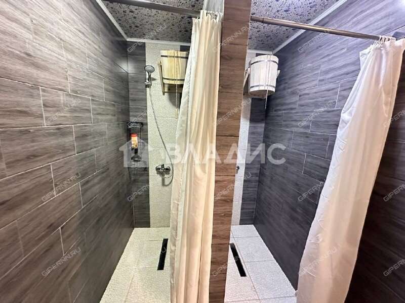 дом на Школьной улице