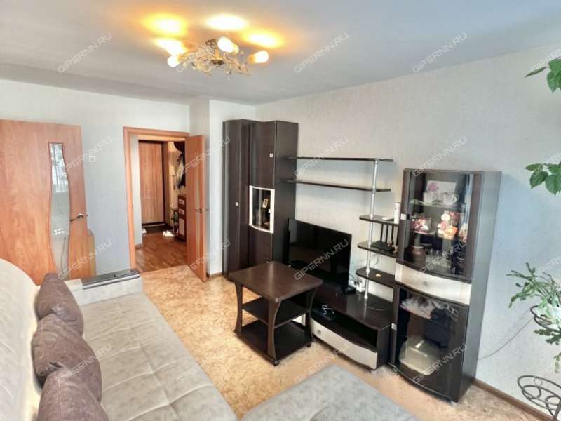 двухкомнатная квартира в 2-м микрорайоне дом 31 город Кстово