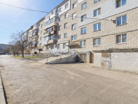 3-komnatnaya-ul-yablonevaya-d-12a фото