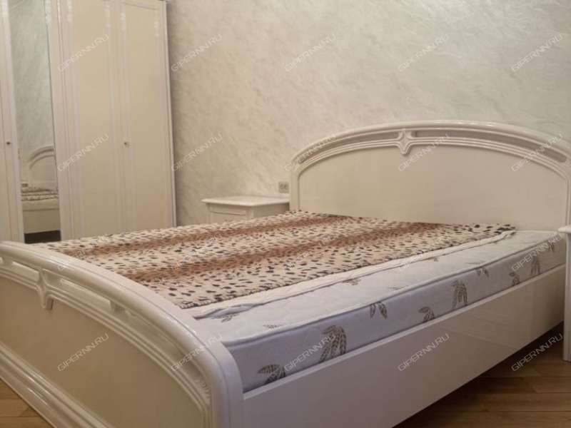 трёхкомнатная квартира на Дальней улице дом 8