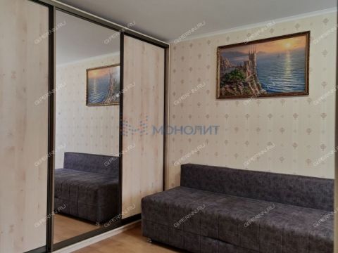 2-komnatnaya-ul-krylova-d-5a фото