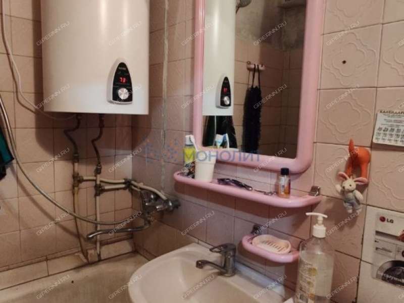 четырёхкомнатная квартира на улице Чапаева дом 3 город Шахунья