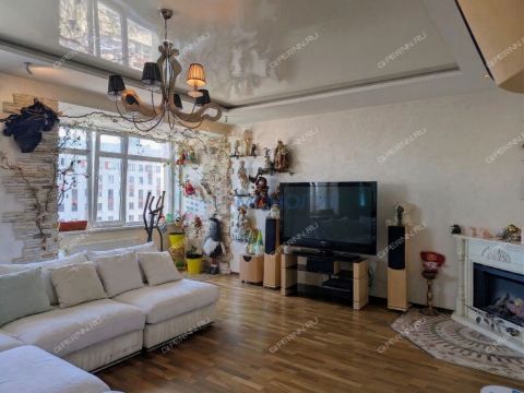 4-komnatnaya-ul-minina-d-19-6 фото