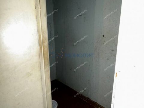 2-komnatnaya-ul-dolzhanskaya-d-5 фото