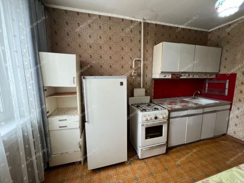 3-komnatnaya-ul-sergeya-akimova-d-22 фото