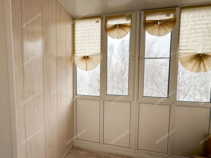 трёхкомнатная квартира на улице Маршала Жукова дом 2