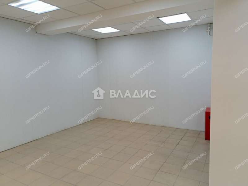 помещение под торговую площадь на улице Октябрьской Революции