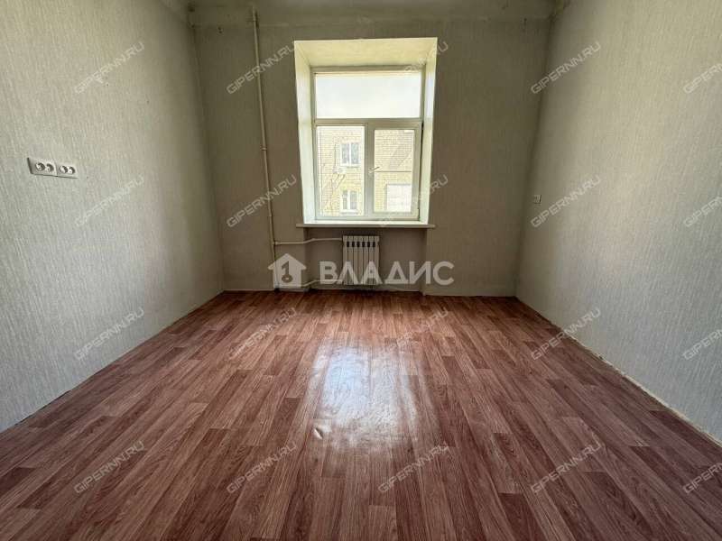 трёхкомнатная квартира на Московском шоссе дом 191