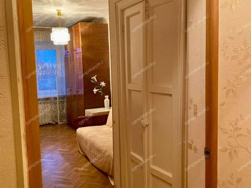 трёхкомнатная квартира на проспекте Героев дом 41