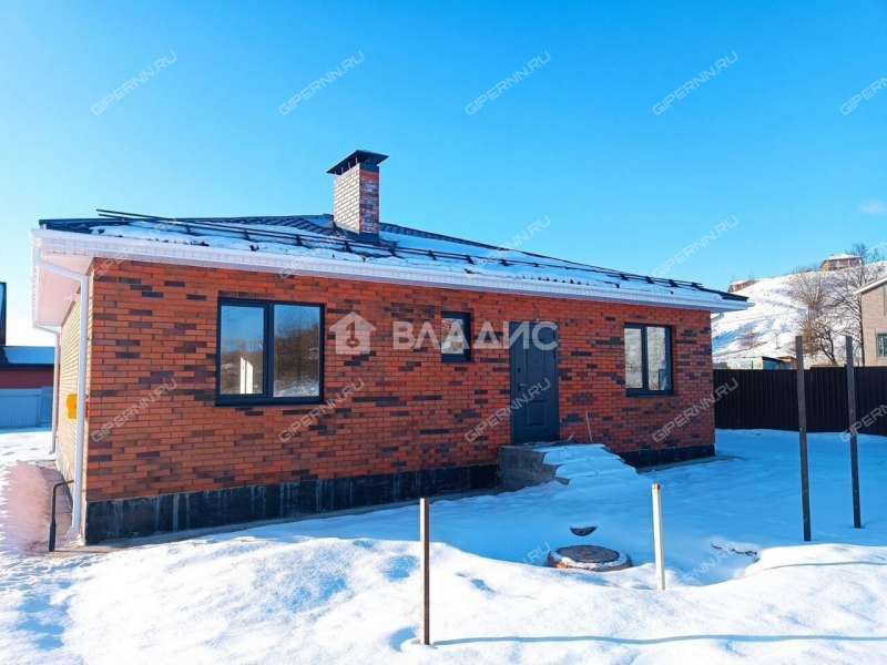 дом на улице Речная деревня Карабатово