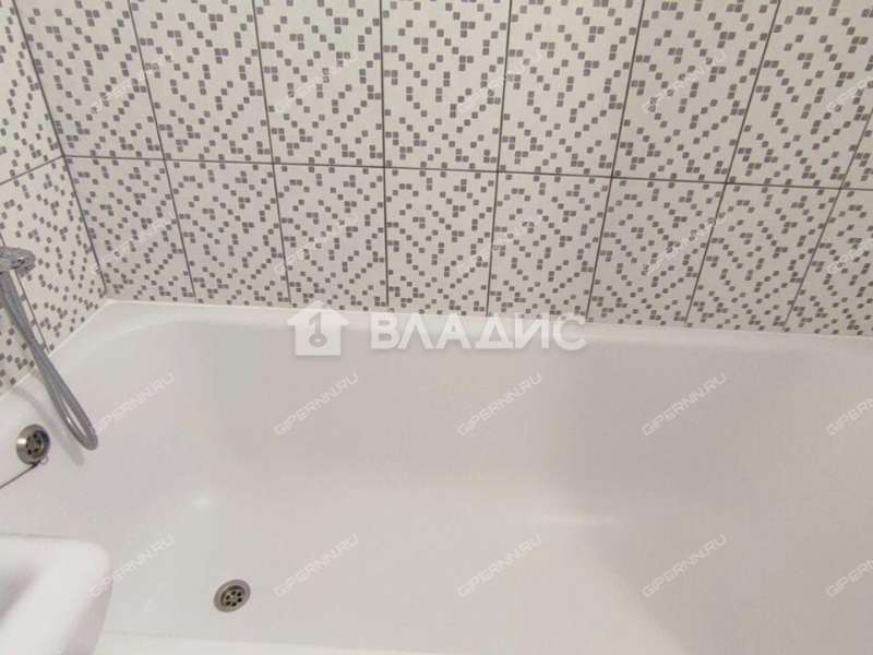 однокомнатная квартира на бульваре 60-летия Октября дом 5А