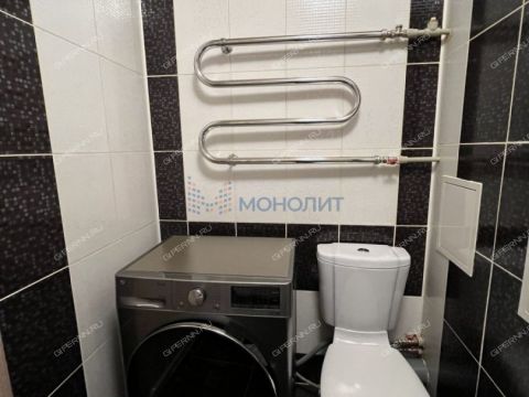 2-komnatnaya-derevnya-novopokrovskoe-ul-izumrudnaya-d-20 фото