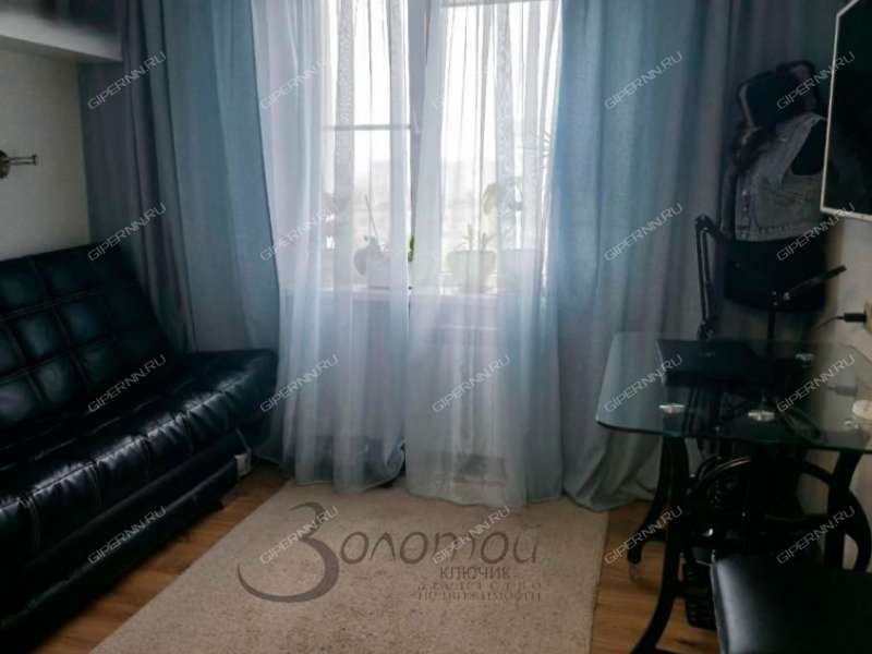 четырёхкомнатная квартира на улице Ситнова дом 8б город Дзержинск