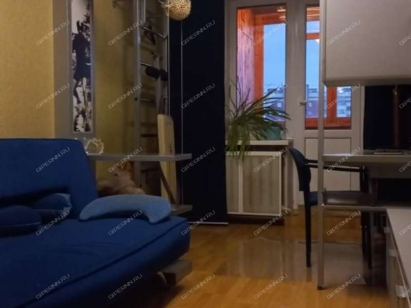 трёхкомнатная квартира на улице Политбойцов дом 10