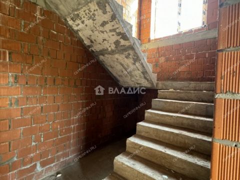 dom-derevnya-burcevo-bogorodskiy-municipalnyy-okrug фото