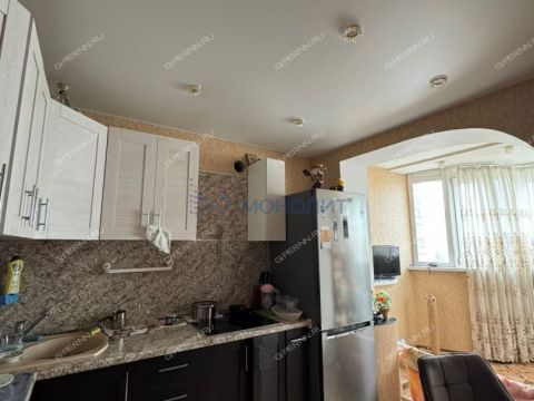 1-komnatnaya-ul-plotnikova-d-4 фото