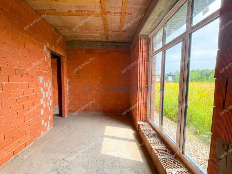 дом на улице Счастливая село Елховка
