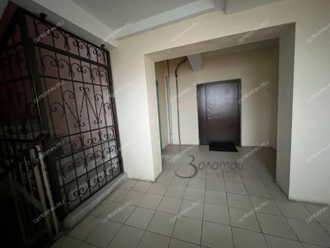 2-komnatnaya-prosp-gagarina-d-107 фото