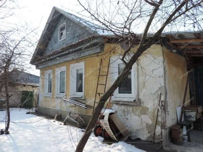 дом на Газонной улице