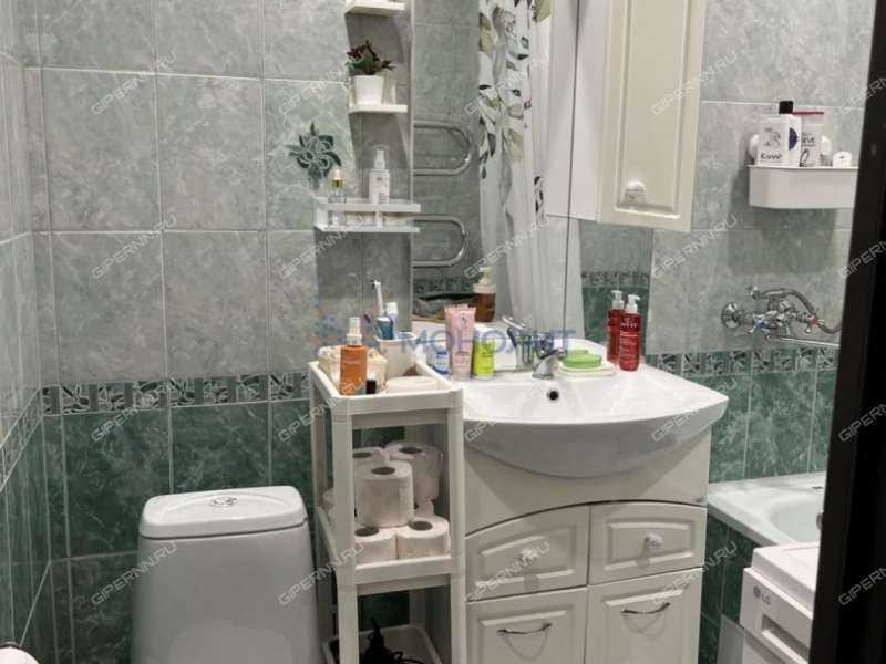 трёхкомнатная квартира на улице Маршала Голованова дом 11