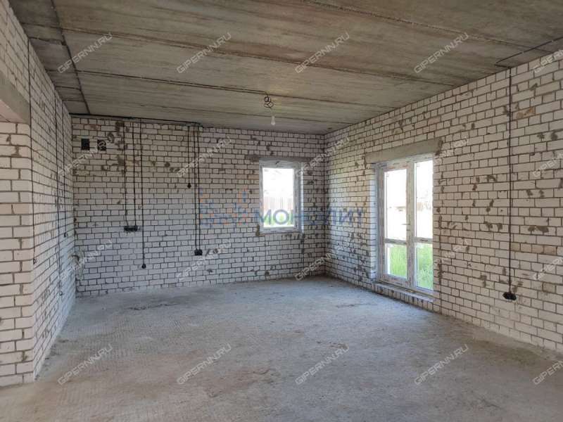 коттедж на улице Вячеслава Борисова село Безводное