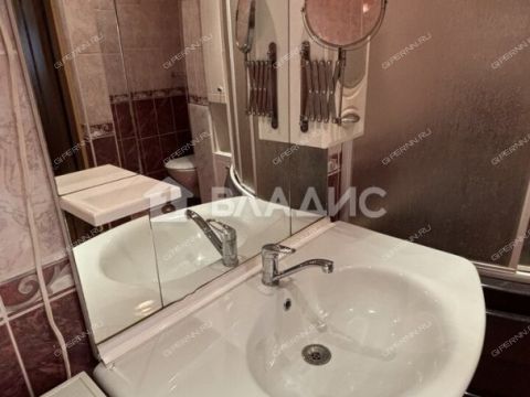 3-komnatnaya-ul-narodnaya-d-30 фото