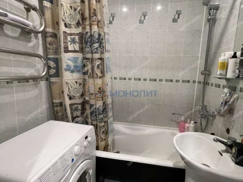 трёхкомнатная квартира на проспекте Бусыгина дом 56