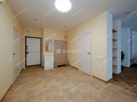 2-komnatnaya-pl-sennaya-d-1 фото