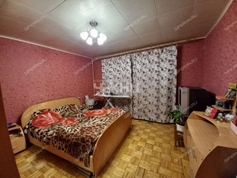 Квартира на Василия Иванова.