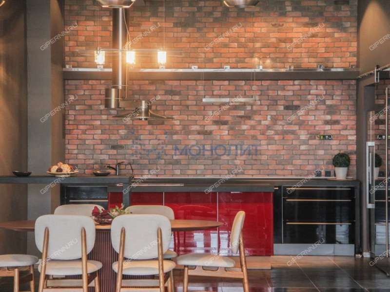 пятикомнатная квартира на Верхне-Волжской набережной дом 2б