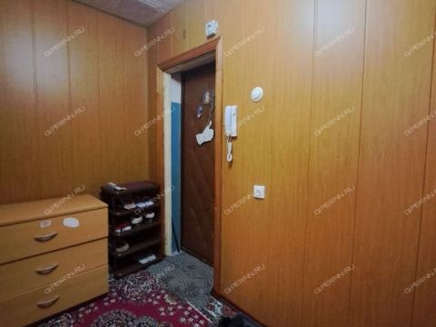 2-komnatnaya-ul-sazanova-d-13-k1 фото