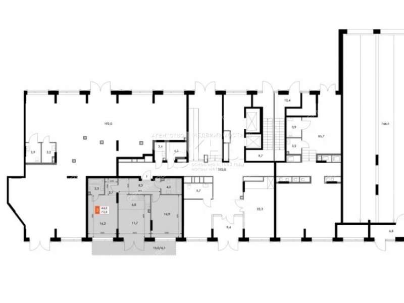 трёхкомнатная квартира в новостройке на Черниговской улице