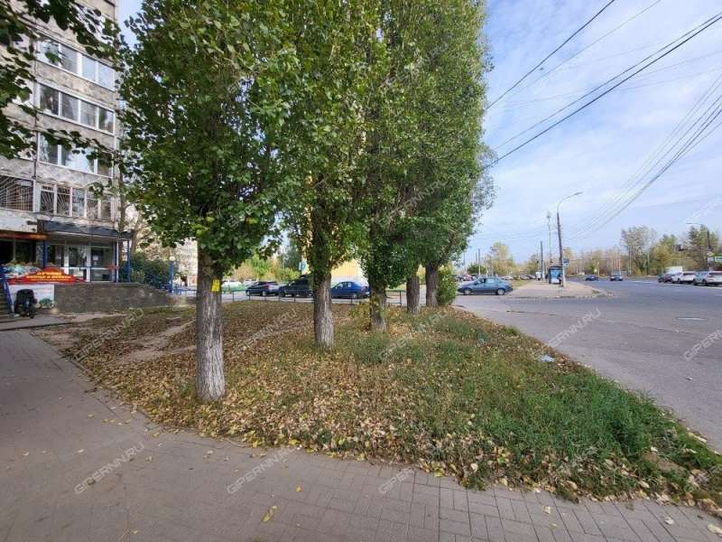 помещение под торговую площадь на улице Карла Маркса