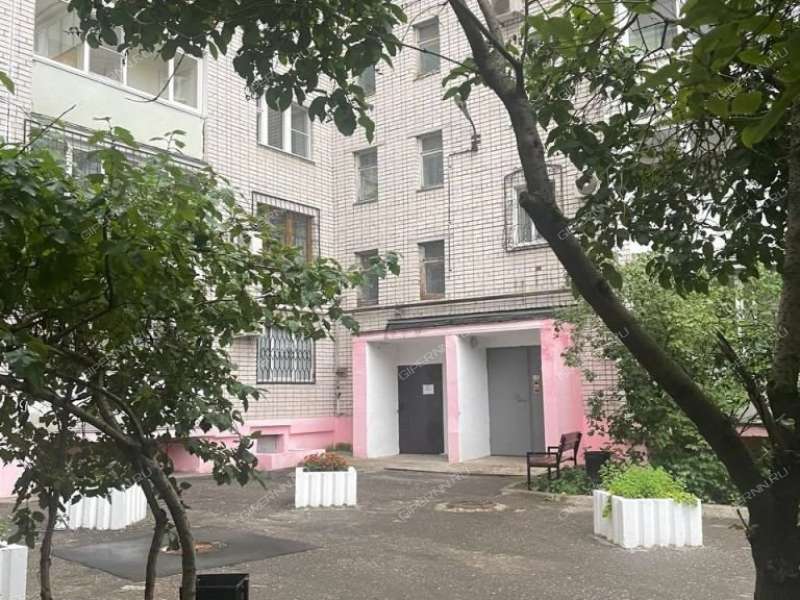 трёхкомнатная квартира на Октябрьской улице дом 5б город Дзержинск