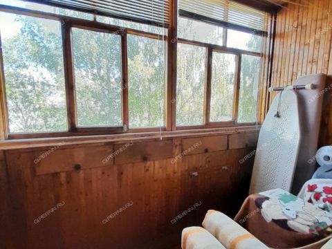 2-komnatnaya-ul-verhnepecherskaya-d-12-k1 фото