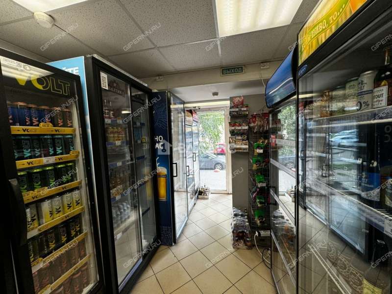 помещение под торговую площадь на проспекте Бусыгина