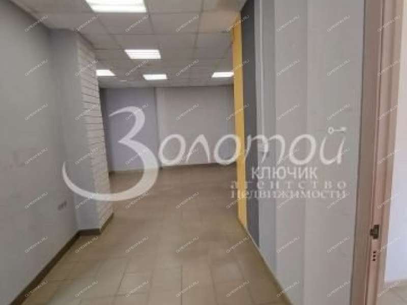 помещение под помещение свободного назначения на улице Сергея Акимова