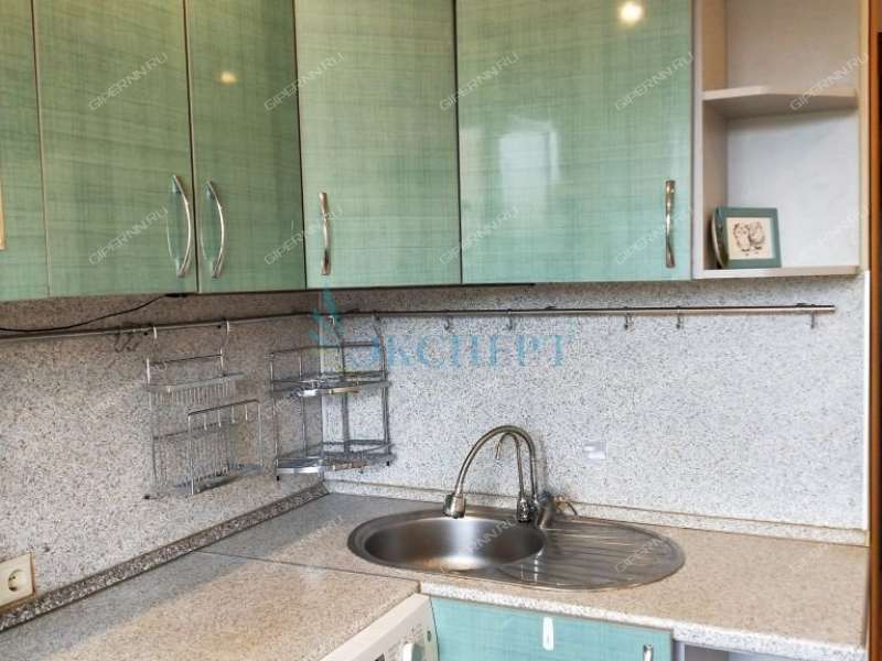 трёхкомнатная квартира на улице Маршала Рокоссовского дом 2 к1