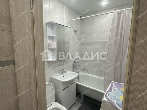 1-komnatnaya-ul-geroya-sovetskogo-soyuza-prygunova-d-9 фото