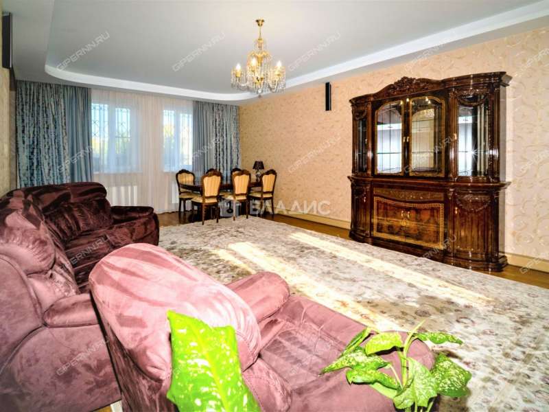 дом на улице Академика Вавилова