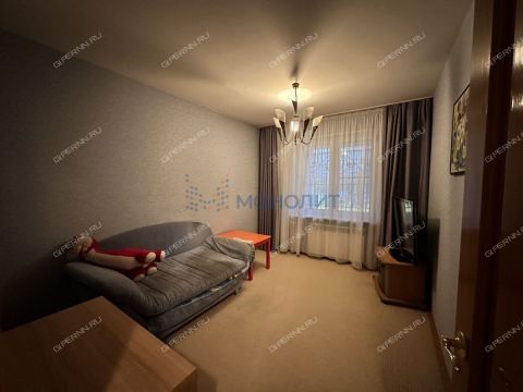 4-komnatnaya-ul-karla-marksa-d-24 фото