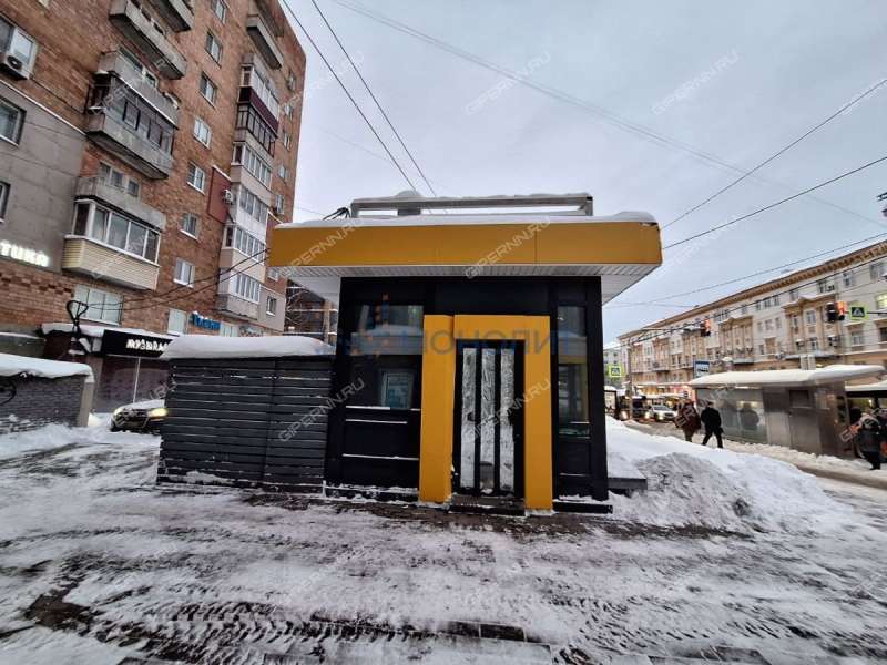 помещение под торговую площадь, недвижимость под общепит на Большой Покровской улице