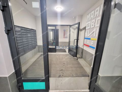 2-komnatnaya-ul-profinterna-d-17 фото