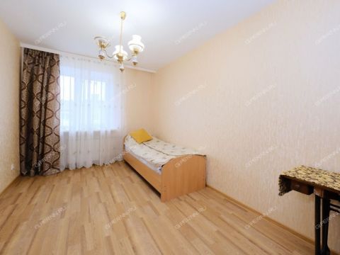 2-komnatnaya-ul-poltavskaya-d-37 фото